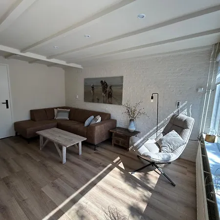 Zilt & Zen Bij Zee Met Whirlpool Holiday home