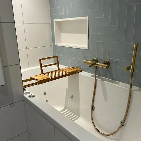 Holiday home Zilt & Zen Bij Zee Met Whirlpool Noordwijkerhout